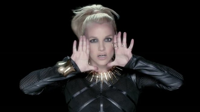 Will. I. Am feat. Britney Spears - Scream & Shout - De la película - Britney Spears