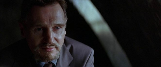 Batman Begins - Filmfotos - Liam Neeson
