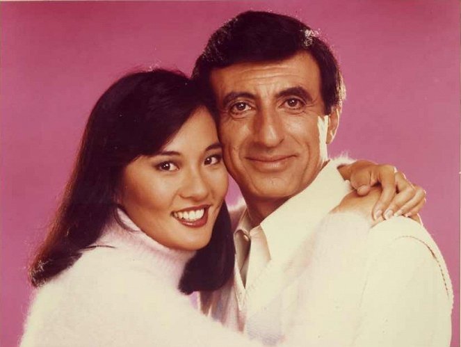 After M*A*S*H - Promoción - Rosalind Chao, Jamie Farr