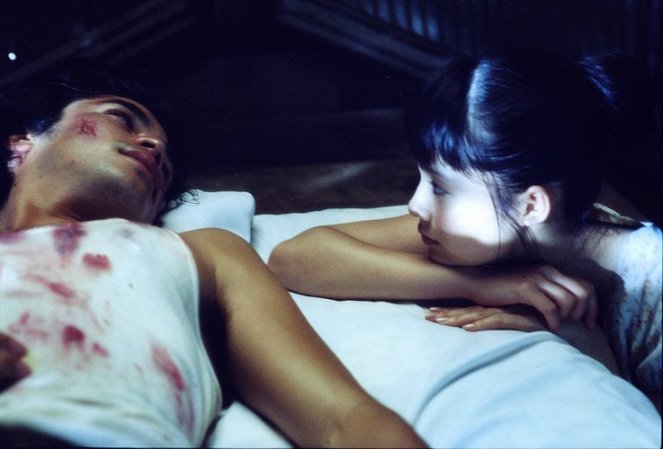 Bloody Snake Under the Sun - Photos - Aoi Miyazaki