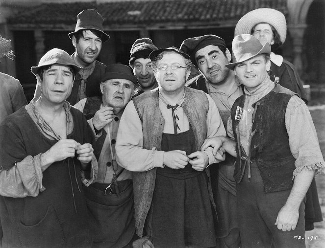 Ein Sommernachtstraum - Filmfotos - Joe E. Brown, Arthur Treacher, Otis Harlan, Hugh Herbert, Frank McHugh, Dewey Robinson, James Cagney
