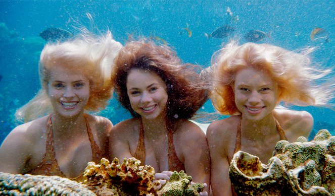 Mořské panny z ostrova Mako - Promo - Amy Ruffle, Ivy Latimer, Lucy Fry