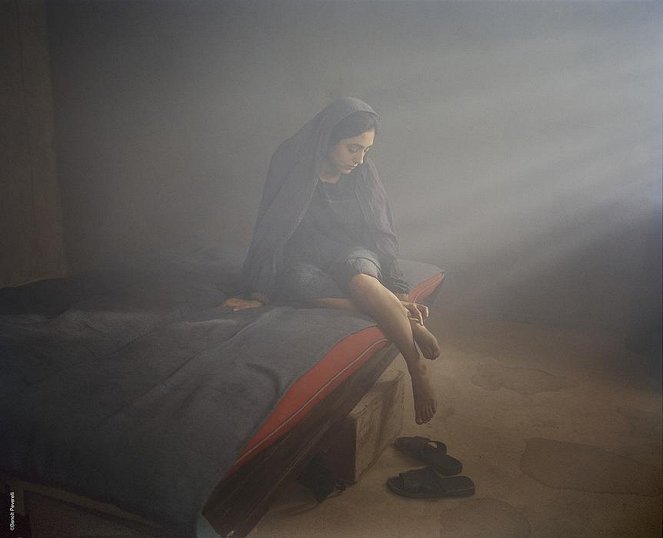 Stein der Geduld - Filmfotos - Golshifteh Farahani