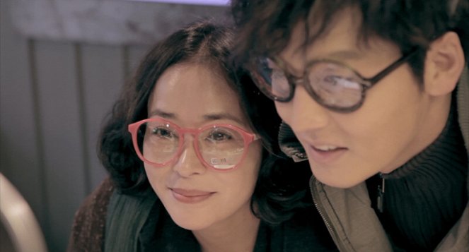 Piéta - Filmfotók - Min-soo Jo, Jeong-jin Lee