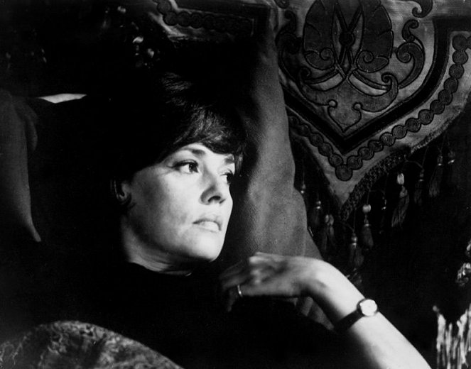 The Fire Within - Photos - Jeanne Moreau