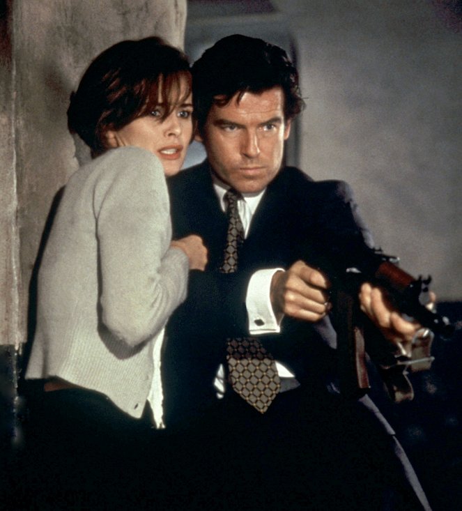 James Bond: Zlaté oko - Z filmu - Izabella Scorupco, Pierce Brosnan