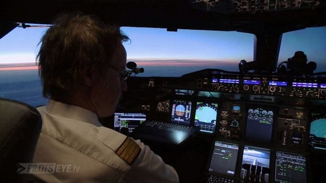 PilotsEYE.tv: San Francisco A380 - Z filmu