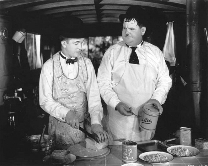 Them Thar Hills - Filmfotos - Stan Laurel, Oliver Hardy