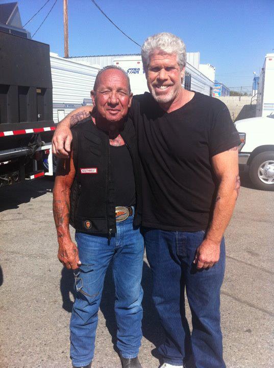 Sons of Anarchy - Van de set - Ron Perlman