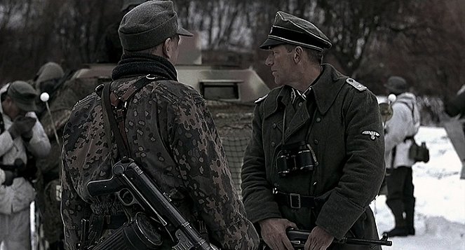 Santos y soldados - De la película
