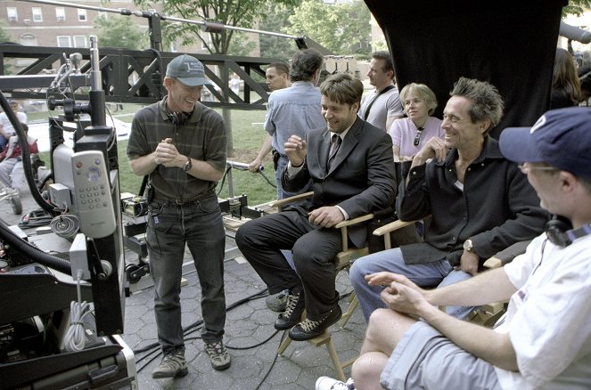 A Beautiful Mind - Van de set - Ron Howard, Russell Crowe, Brian Grazer