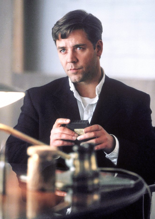 A Beautiful Mind - Filmfotos - Russell Crowe