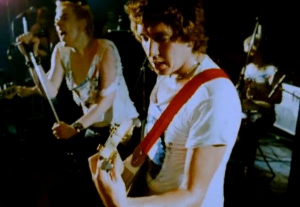 Sex Pistols - Holidays In the Sun - Do filme - John Lydon, Steve Jones