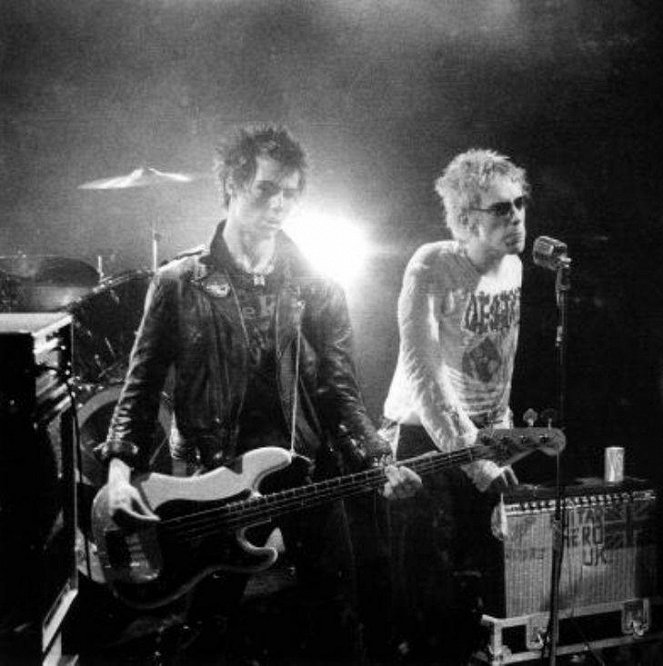 Sex Pistols - Pretty Vacant - Photos - Sid Vicious, John Lydon