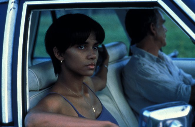 Monster's Ball - Photos - Halle Berry