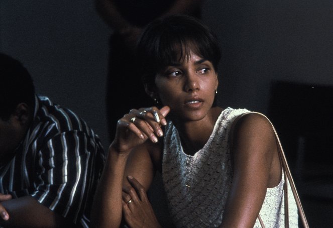 Monster's Ball - Photos - Halle Berry