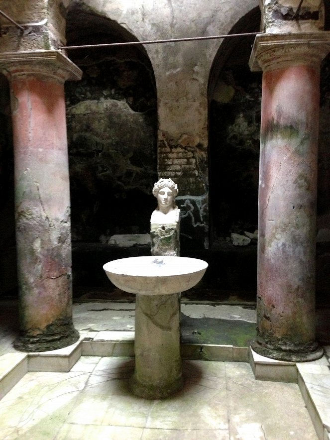 The Other Pompeii: Life and Death in Herculaneum - Photos