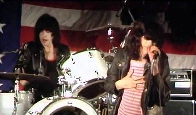 Ramones - The KKK Took My Baby Away - Do filme - Marky Ramone, Joey Ramone