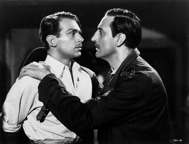 The Sun Never Sets - Do filme - Douglas Fairbanks Jr., Basil Rathbone