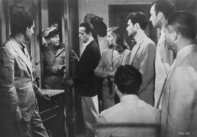 Kirjava satama - Kuvat elokuvasta - Walter Brennan, Humphrey Bogart, Lauren Bacall
