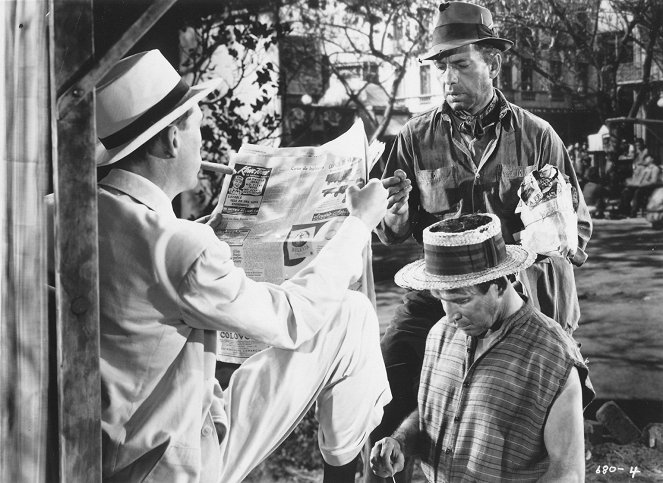 Der Schatz der Sierra Madre - Filmfotos - Humphrey Bogart