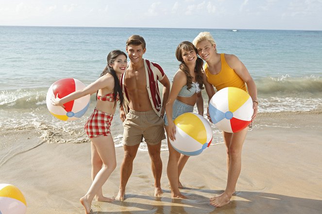 Teen Beach Movie - Werbefoto - Gracie Gillam, Garrett Clayton, Maia Mitchell, Ross Lynch