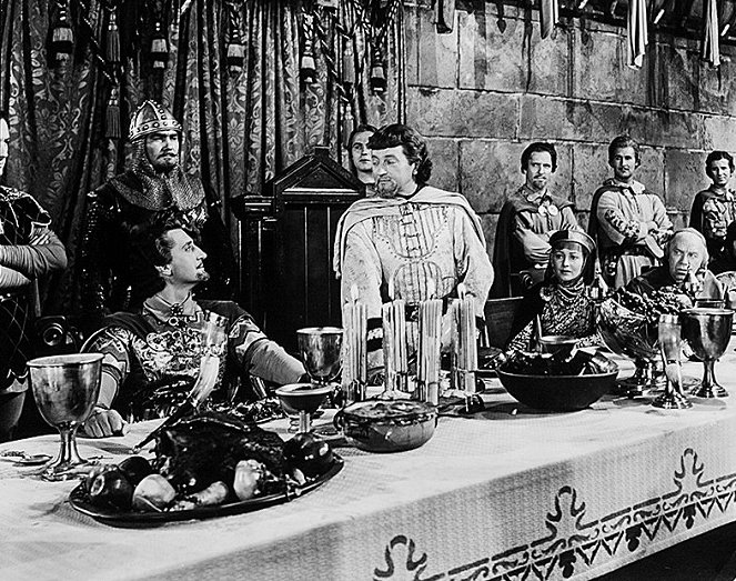 Robin Hood, König der Vagabunden - Filmfotos - Basil Rathbone, Claude Rains, Olivia de Havilland, Montagu Love