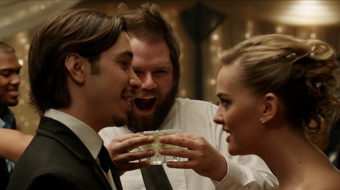 Best Man Down - Filmfotos - Justin Long, Tyler Labine, Jess Weixler