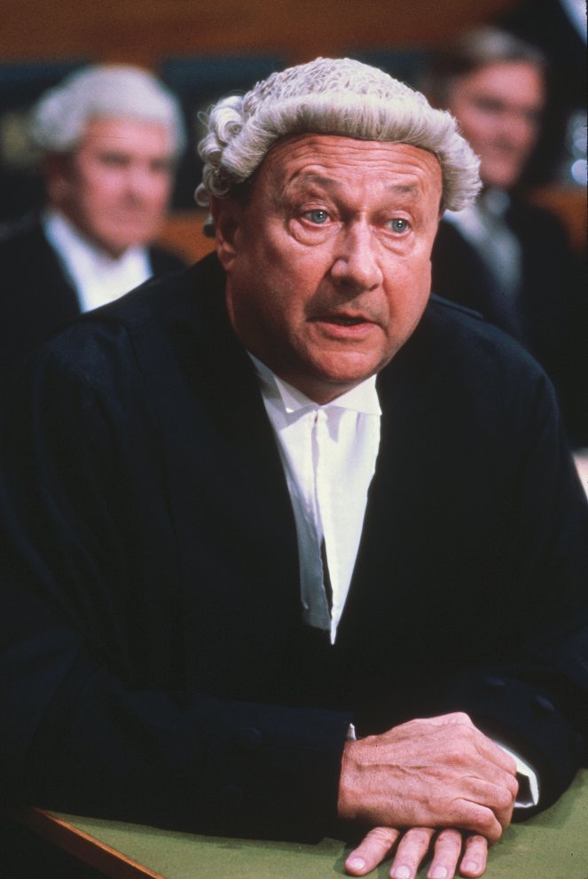 Witness for the Prosecution - Film - Donald Pleasence