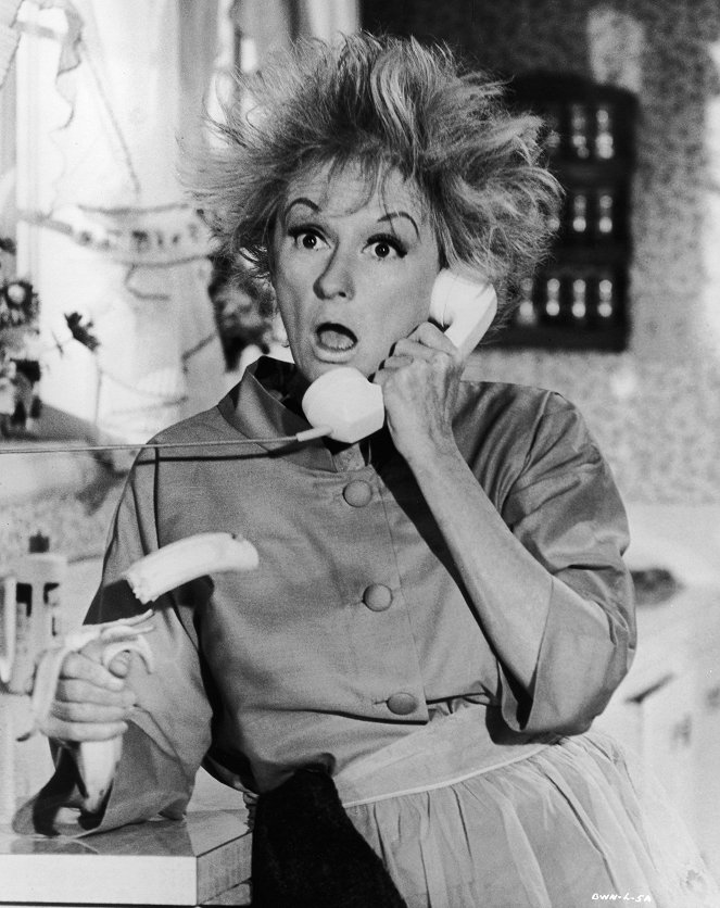 Boy, Did I Get a Wrong Number! - Z filmu - Phyllis Diller