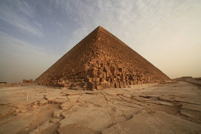 Vzestup a pád pyramid - Z filmu