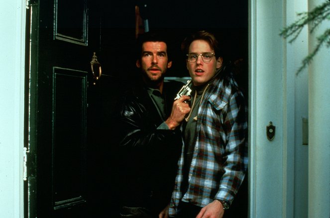 Crime mais que perfeito - Do filme - Pierce Brosnan, Raphael Sbarge