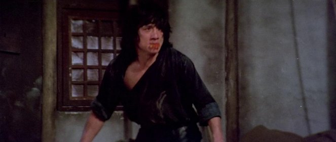 O Dragão Invencível Ataca - Do filme - Jackie Chan