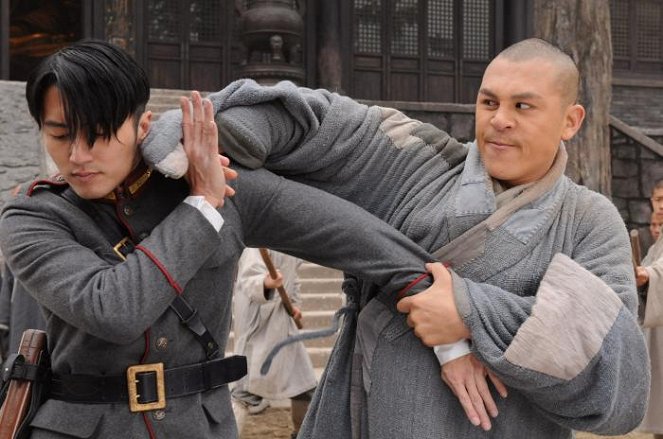 Shaolin - Z filmu - Nicholas Tse, Yanneng Shi