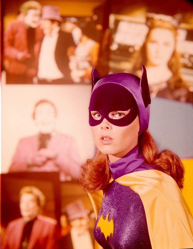 Batman, o Invencível - Promo - Yvonne Craig