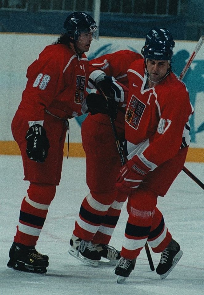 Nagano 1998 - hokejový turnaj století - Photos - Jaromír Jágr, Vladimír Růžička