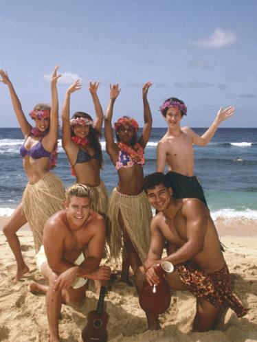 Saved by the Bell: Hawaiian Style - Promoción - Elizabeth Berkley, Mark-Paul Gosselaar, Tiffani Thiessen, Lark Voorhies, Mario Lopez, Dustin Diamond