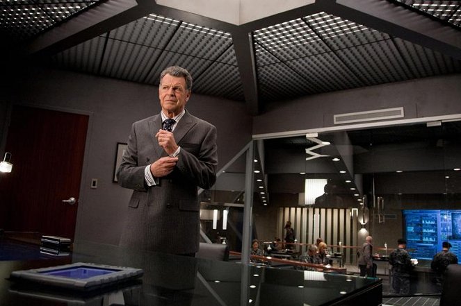 Fringe - Grenzfälle des FBI - Season 3 - Milo - Filmfotos - John Noble