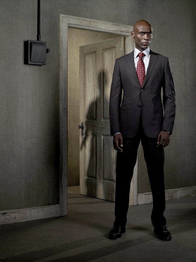 Fringe (Al límite) - Season 2 - Promoción - Lance Reddick