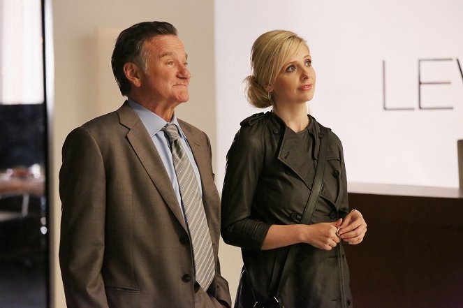 The Crazy Ones - Photos - Robin Williams, Sarah Michelle Gellar