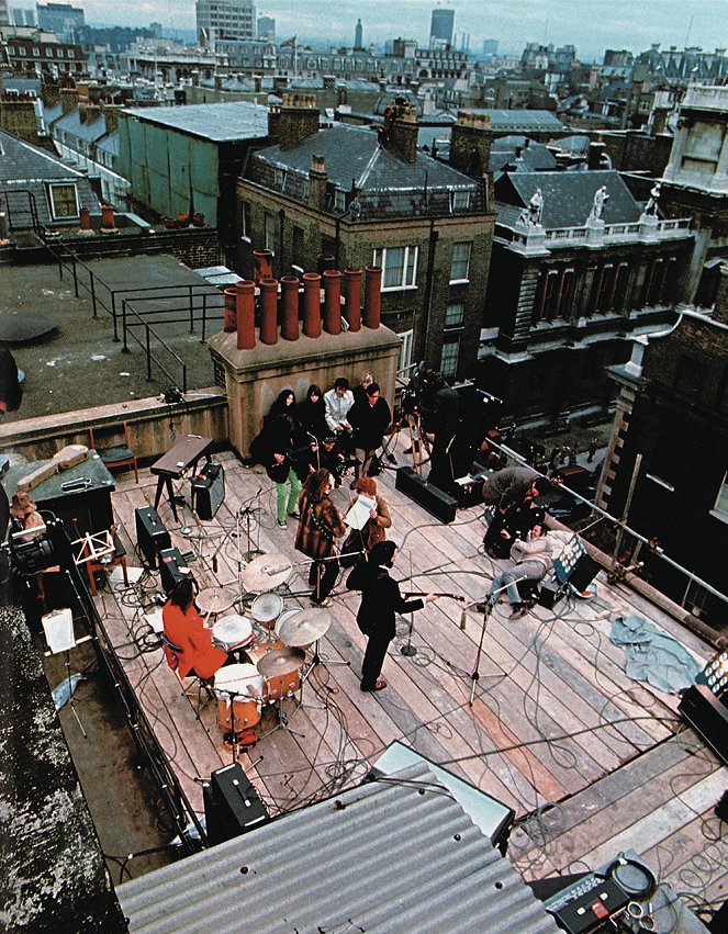 The Beatles: Rooftop Concert - Kuvat elokuvasta - Ringo Starr, Paul McCartney, John Lennon, George Harrison, Yoko Ono, Maureen Starkey Tigrett