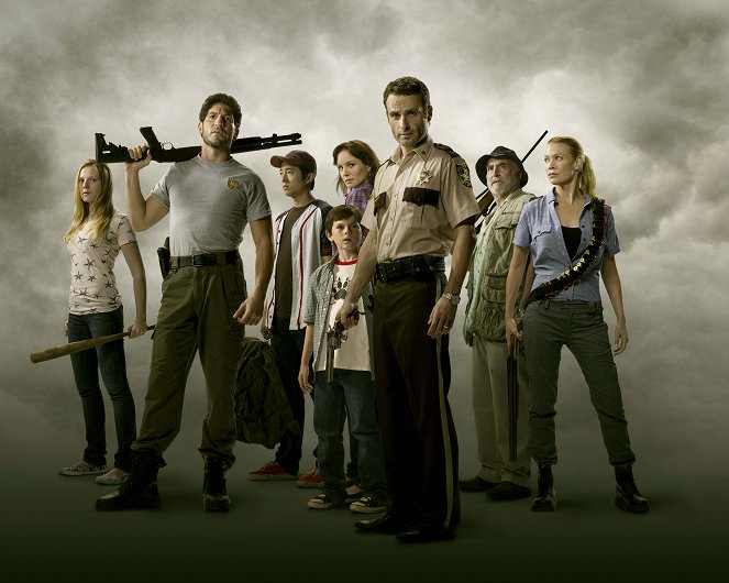 Walking Dead - Season 1 - Promokuvat - Emma Bell, Jon Bernthal, Steven Yeun, Sarah Wayne Callies, Chandler Riggs, Andrew Lincoln, Jeffrey DeMunn, Laurie Holden