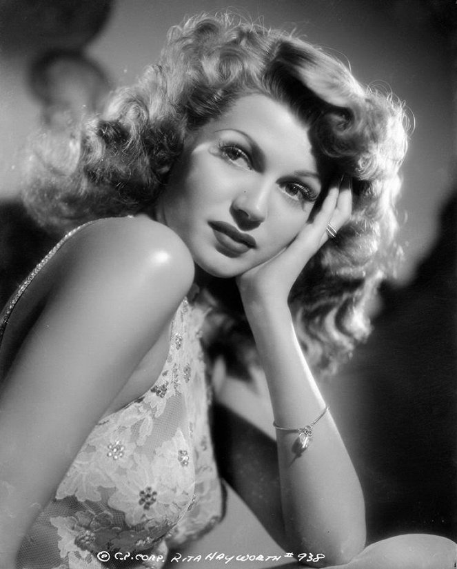 Kansikuvatyttö - Promokuvat - Rita Hayworth