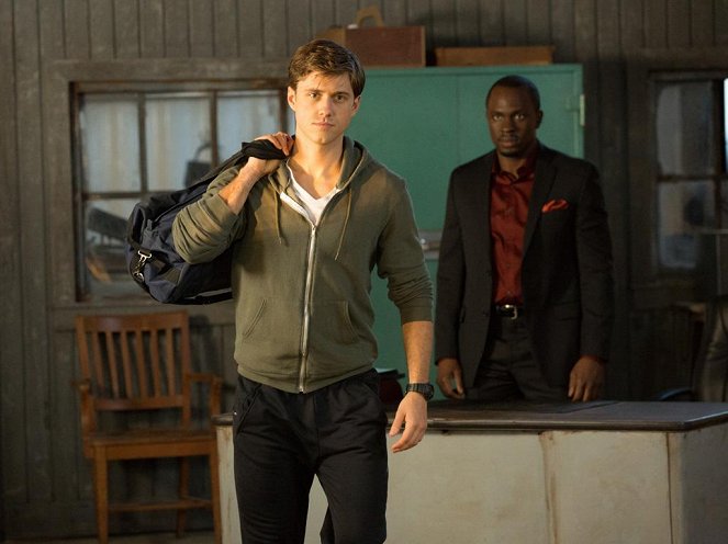 Graceland - Van film - Aaron Tveit, Gbenga Akinnagbe