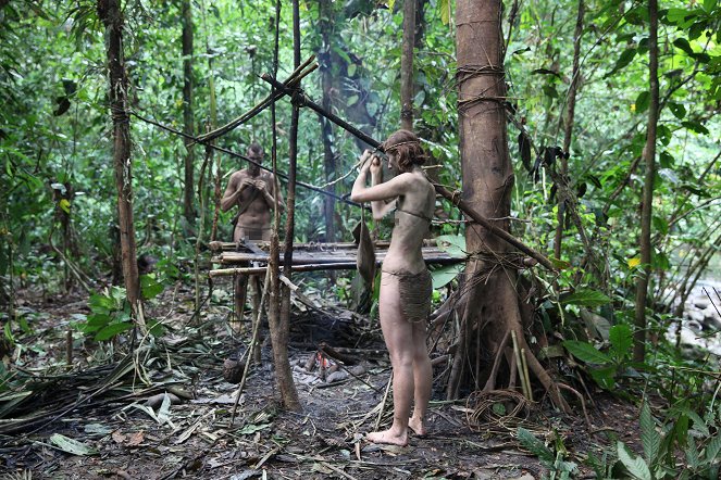 Naked Survival – Ausgezogen in die Wildnis - Filmfotos
