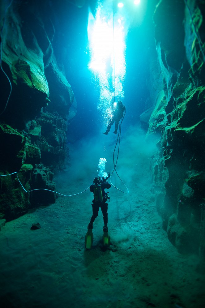 Pioneer – sukellus meren syvyyksiin - Kuvat elokuvasta