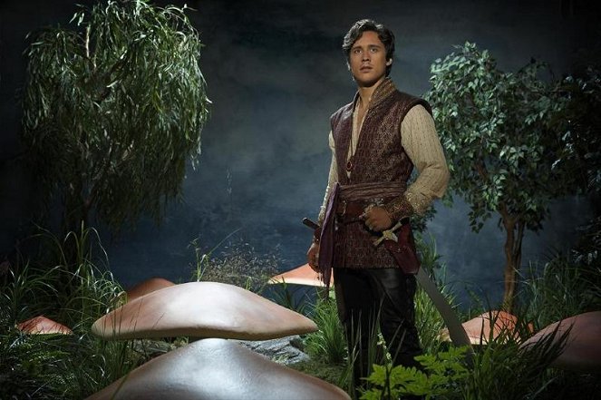 Once Upon A Time In Wonderland - Season 1 - Promo - Peter Gadiot