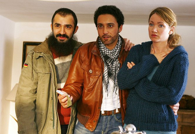 Vánoce a Ramadán - Z filmu - David A. Hamade, Omar El-Saeidi, Lisa Maria Potthoff