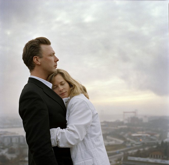Day and Night - Photos - Mikael Persbrandt, Maria Bonnevie