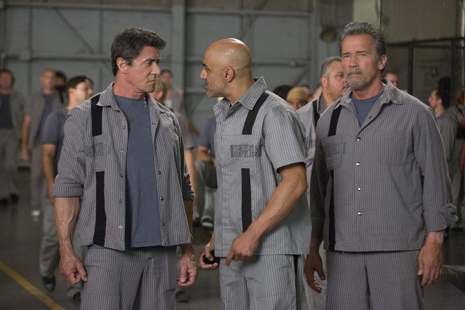 Útek z väzenia - Z filmu - Sylvester Stallone, Faran Tahir, Arnold Schwarzenegger